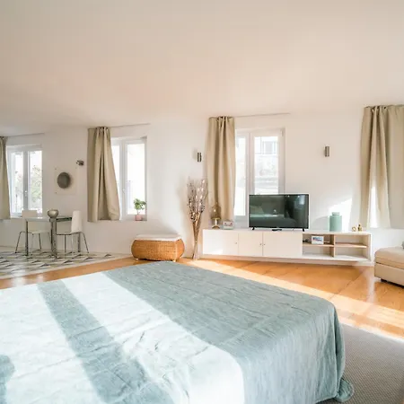 Апартаменти Principe Real Gloria Flat Лісабон
